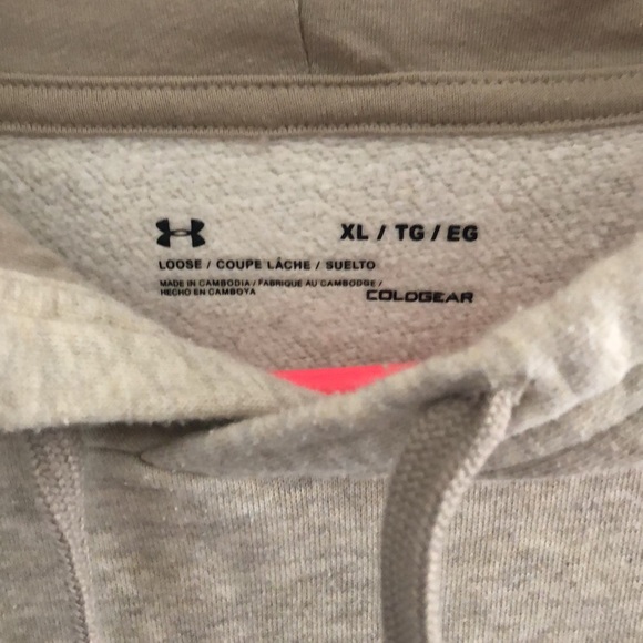 Oatmeal under armour hoodie - Picture 2 of 4